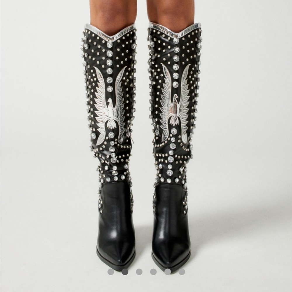 NWT Azalea Wang Upbeat Rhinestone Cowboy Boots - Picture 4 of 6
